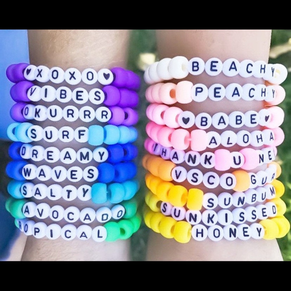 custom bracelets 💫 - Picture 2 of 4